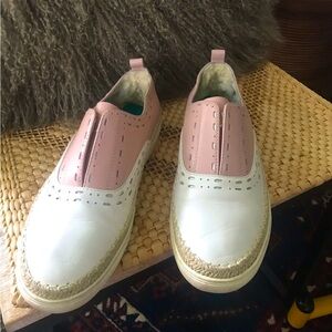 UGG Women's Pink and White Espadrilles